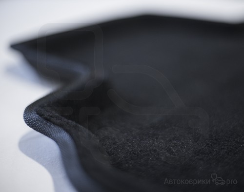 3D Коврики ворсовые Seintex для Nissan X-Trail Комплект ворсовых 3D ковриков черного, серого или бежевого цвета. Трехслойная структура обеспечивает полную водонепроницаемость и защиту, синтетические волокна устойчивы к воздействию влаги, солевых растворов и реагентов.