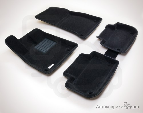 Коврики Euromat 3D для Audi Q5 Комплект 3D ковриков черного, серого или бежевого цвета. Многослойная структура обеспечивает полную водонепроницаемость и защиту салона автомобиля.