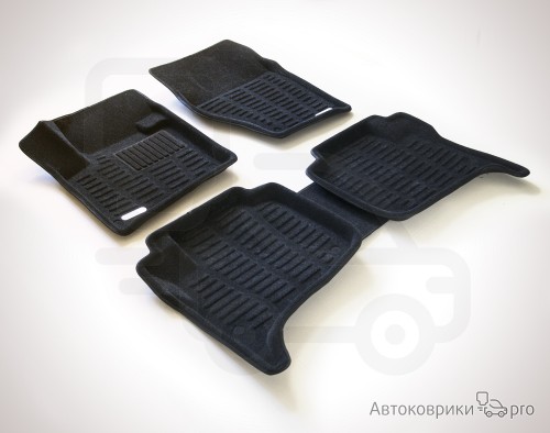 Коврики 3D Satori для Volkswagen Touareg Комплект 3D ковриков черного или бежевого цвета. Многослойная структура обеспечивает полную водонепроницаемость и защиту салона автомобиля.
