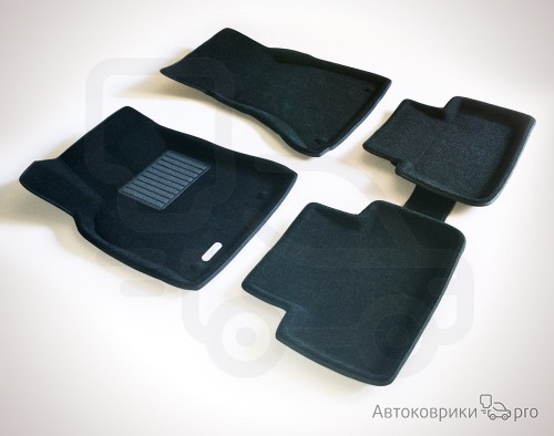 Коврики Euromat 3D для Mitsubishi ASX Комплект 3D ковриков черного цвета. Многослойная структура обеспечивает полную водонепроницаемость и защиту салона автомобиля.