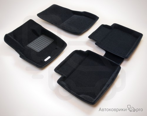 Коврики Euromat 3D для Ford Mondeo Комплект 3D ковриков черного, серого или бежевого цвета. Многослойная структура обеспечивает полную водонепроницаемость и защиту салона автомобиля.