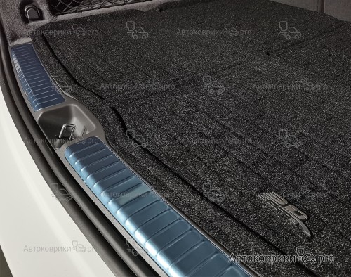 Коврик багажника для Mercedes-Benz GLE 2019- Текстильный 3D коврик багажника черного или бежевого цвета. Многослойная структура обеспечивает полную водонепроницаемость и защиту багажного отделения.