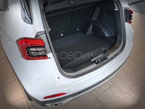 Сетка в багажник Chery Tiggo 4 2020- Эластичная текстильная сетка горизонтального крепления, препятствующая скольжению и перемещению предметов в багажном отделении автомобиля.